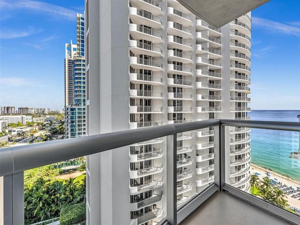 17315 Collins Ave 1106, Sunny Isles Beach FL 33160