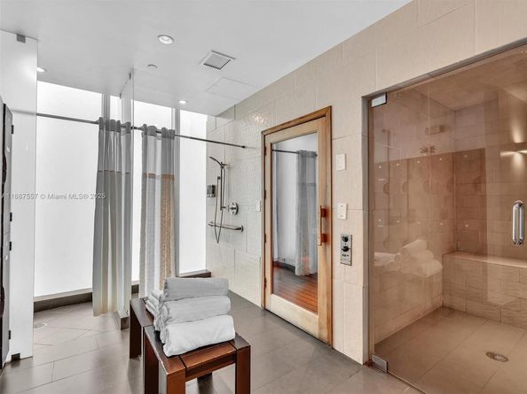 17315 Collins Ave 1106, Sunny Isles Beach FL 33160