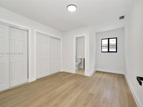 1385 NW 28th St, Miami FL 33142