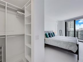 501 NE 31st St 2007, Miami FL 33137