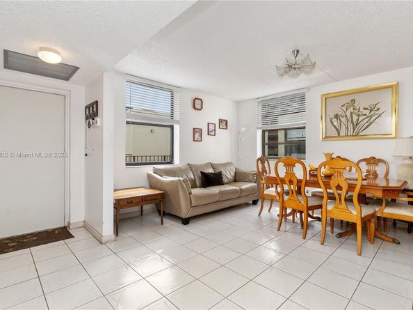 20401 NE 30th Ave 4168, Aventura FL 33180