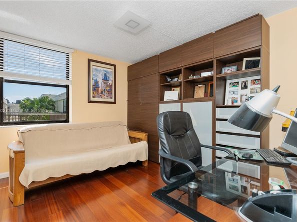 20401 NE 30th Ave 4168, Aventura FL 33180
