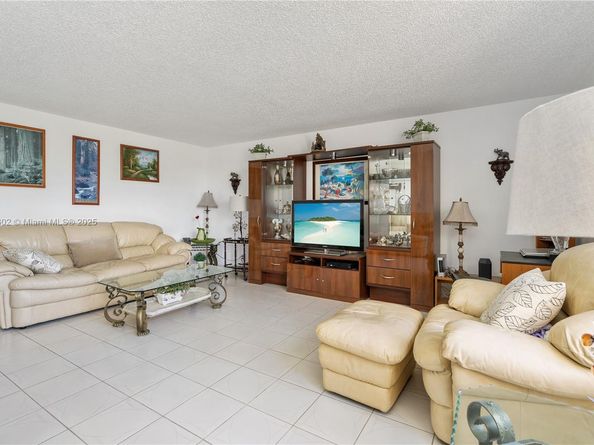 20401 NE 30th Ave 4168, Aventura FL 33180