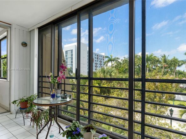 20401 NE 30th Ave 4168, Aventura FL 33180