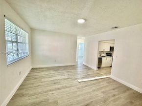 1533 NW 53rd St, Miami FL 33142