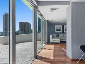 325 S Biscayne Blvd 621, Miami FL 33131