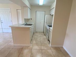 1247 SW 46th Ave 1303, Pompano Beach FL 33069