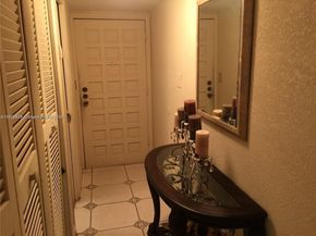 650 NE 149th St 110A, Miami FL 33161
