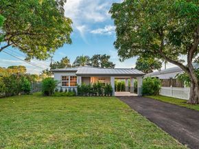 1880 NE 180th St, North Miami Beach FL 33162