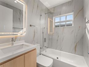 1880 NE 180th St, North Miami Beach FL 33162