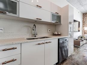 133 NE 2nd Ave 1208, Miami FL 33132