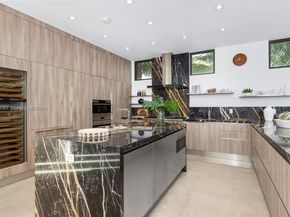 17050 NE 35th Ave, North Miami Beach FL 33160