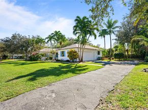 7600 SW 164th St, Palmetto Bay FL 33157