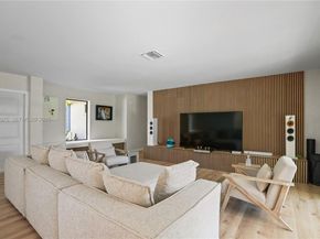 7600 SW 164th St, Palmetto Bay FL 33157