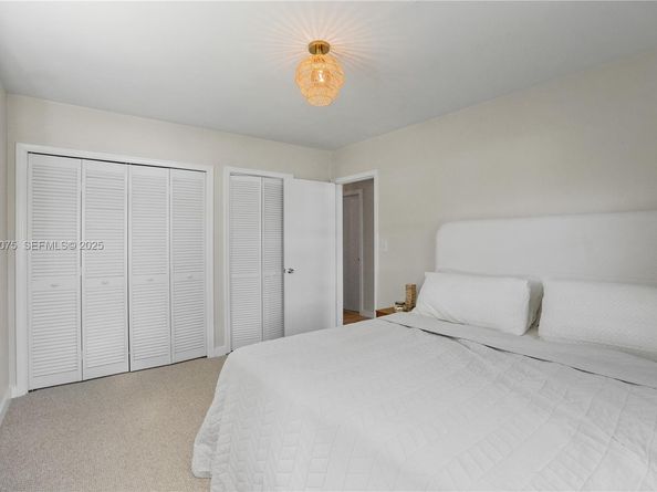 7600 SW 164th St, Palmetto Bay FL 33157