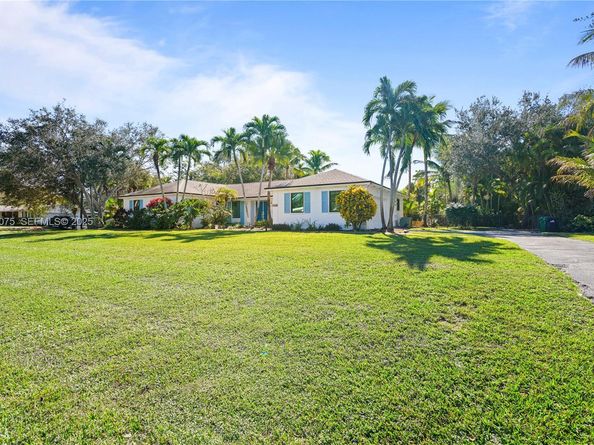 7600 SW 164th St, Palmetto Bay FL 33157