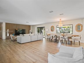 7600 SW 164th St, Palmetto Bay FL 33157