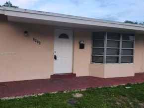 2660 NW 43rd Ter, Lauderhill FL 33313