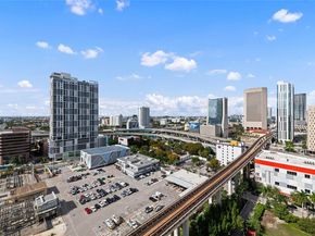 90 SW 3rd St 2109, Miami FL 33130