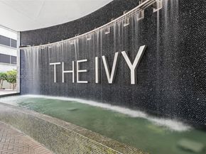 90 SW 3rd St 2109, Miami FL 33130