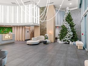 90 SW 3rd St 2109, Miami FL 33130