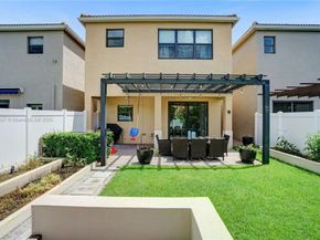 678 NE 191st Ter, Miami FL 33179