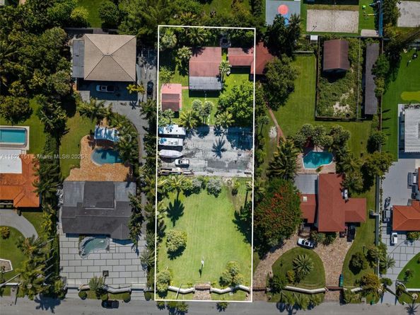 310 NW 130th Ave, Miami FL 33182