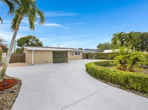 6450 Mckinley St, Hollywood FL 33024