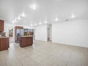 6450 Mckinley St, Hollywood FL 33024