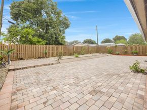 6450 Mckinley St, Hollywood FL 33024
