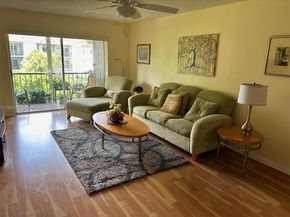 371 S Hollybrook Dr 308, Pembroke Pines FL 33025