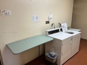 371 S Hollybrook Dr 308, Pembroke Pines FL 33025