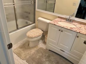 371 S Hollybrook Dr 308, Pembroke Pines FL 33025