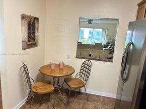 371 S Hollybrook Dr 308, Pembroke Pines FL 33025