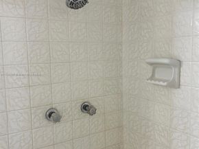 371 S Hollybrook Dr 308, Pembroke Pines FL 33025