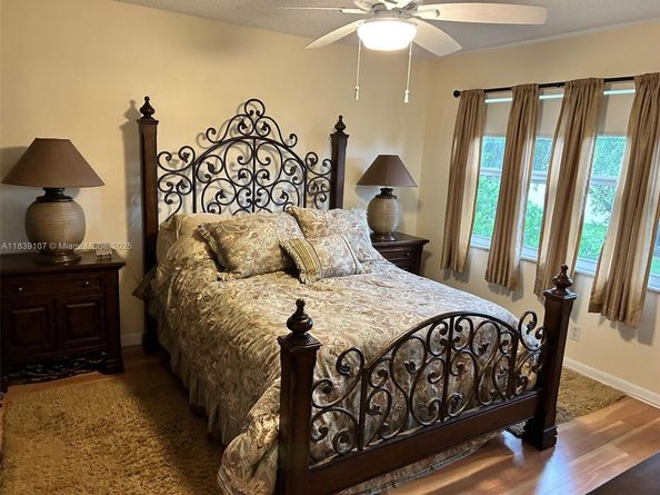 371 S Hollybrook Dr 308, Pembroke Pines FL 33025