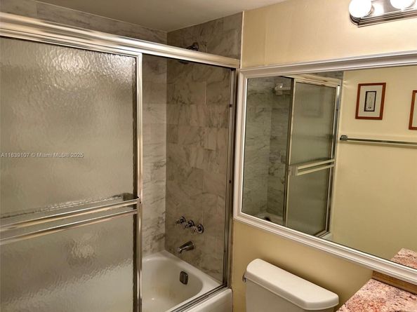 371 S Hollybrook Dr 308, Pembroke Pines FL 33025