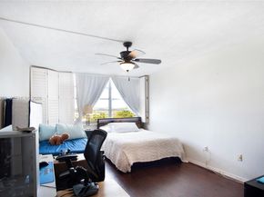 11930 N Bayshore Dr 609, North Miami FL 33181