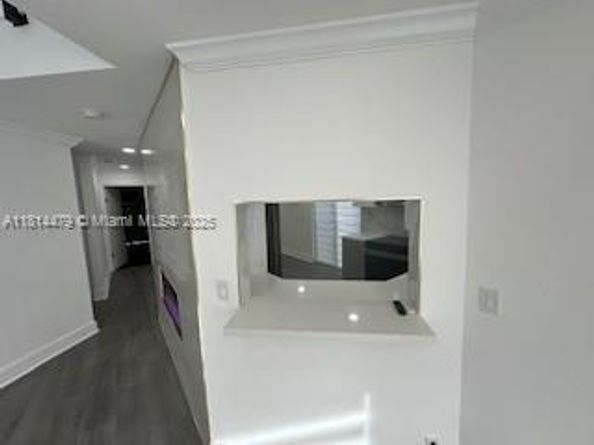 2771 W River Run Cir W, Miramar FL 33025