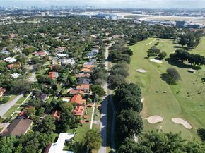 61 Truxton Dr, Miami Springs FL 33166