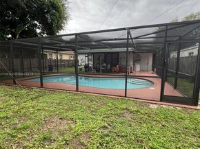 61 Truxton Dr, Miami Springs FL 33166