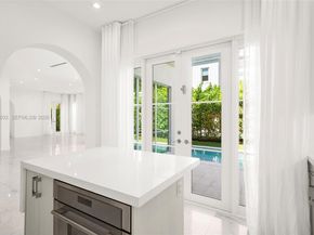 315 Santander Ave 311, Coral Gables FL 33134