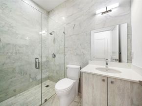 315 Santander Ave 311, Coral Gables FL 33134