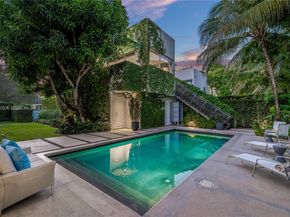 6495 SW 85th St, Miami FL 33143