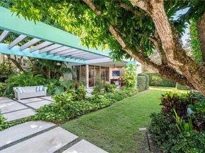 6495 SW 85th St, Miami FL 33143