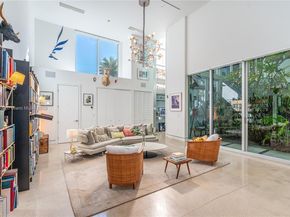 6495 SW 85th St, Miami FL 33143