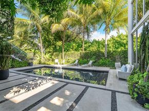 6495 SW 85th St, Miami FL 33143