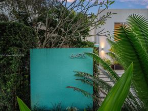 6495 SW 85th St, Miami FL 33143