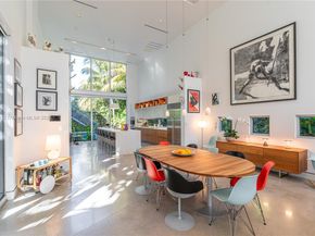 6495 SW 85th St, Miami FL 33143