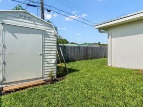 5713 NE 17th Ter, Fort Lauderdale FL 33334